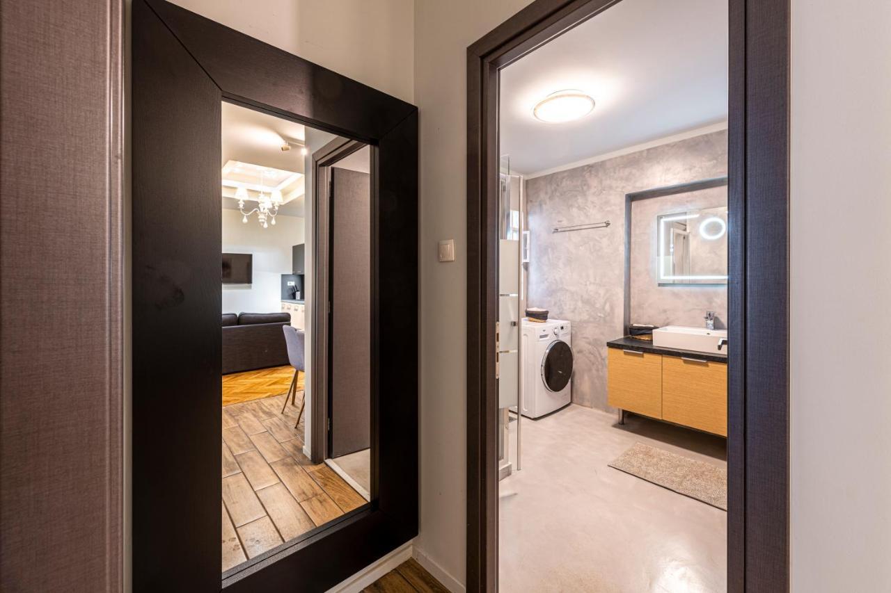 Modern 5Bd Apartment In The Heart Of Athènes Extérieur photo